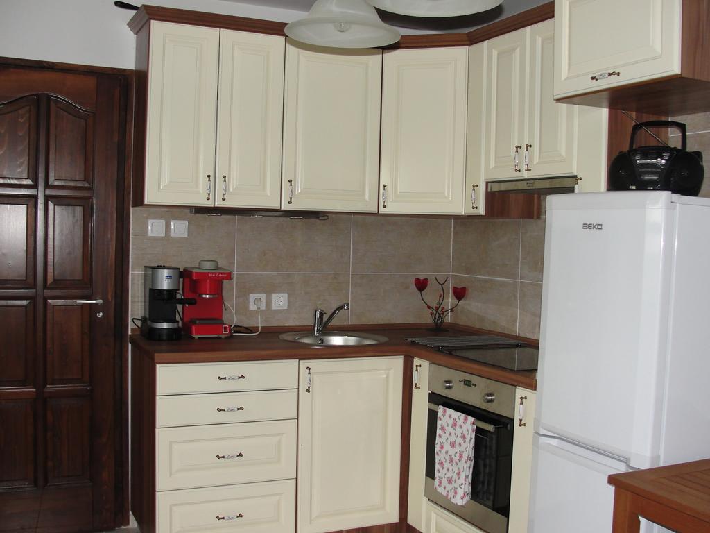 Vörösmál Vendégház Balatonfüred Habitación foto