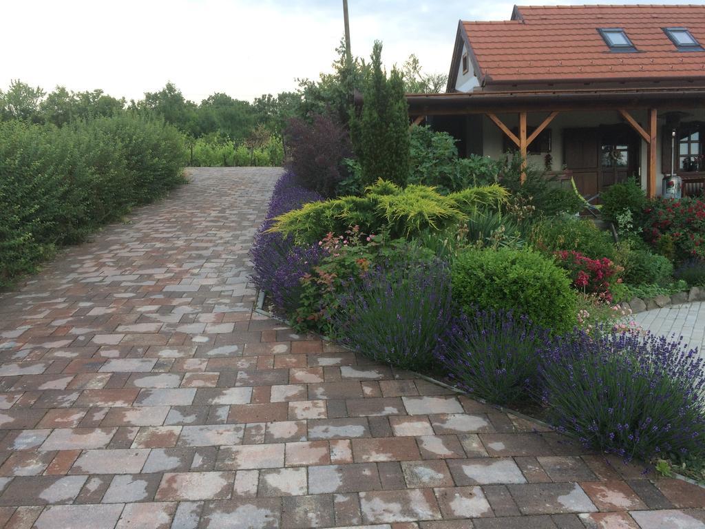 Vörösmál Vendégház Balatonfüred Exterior foto